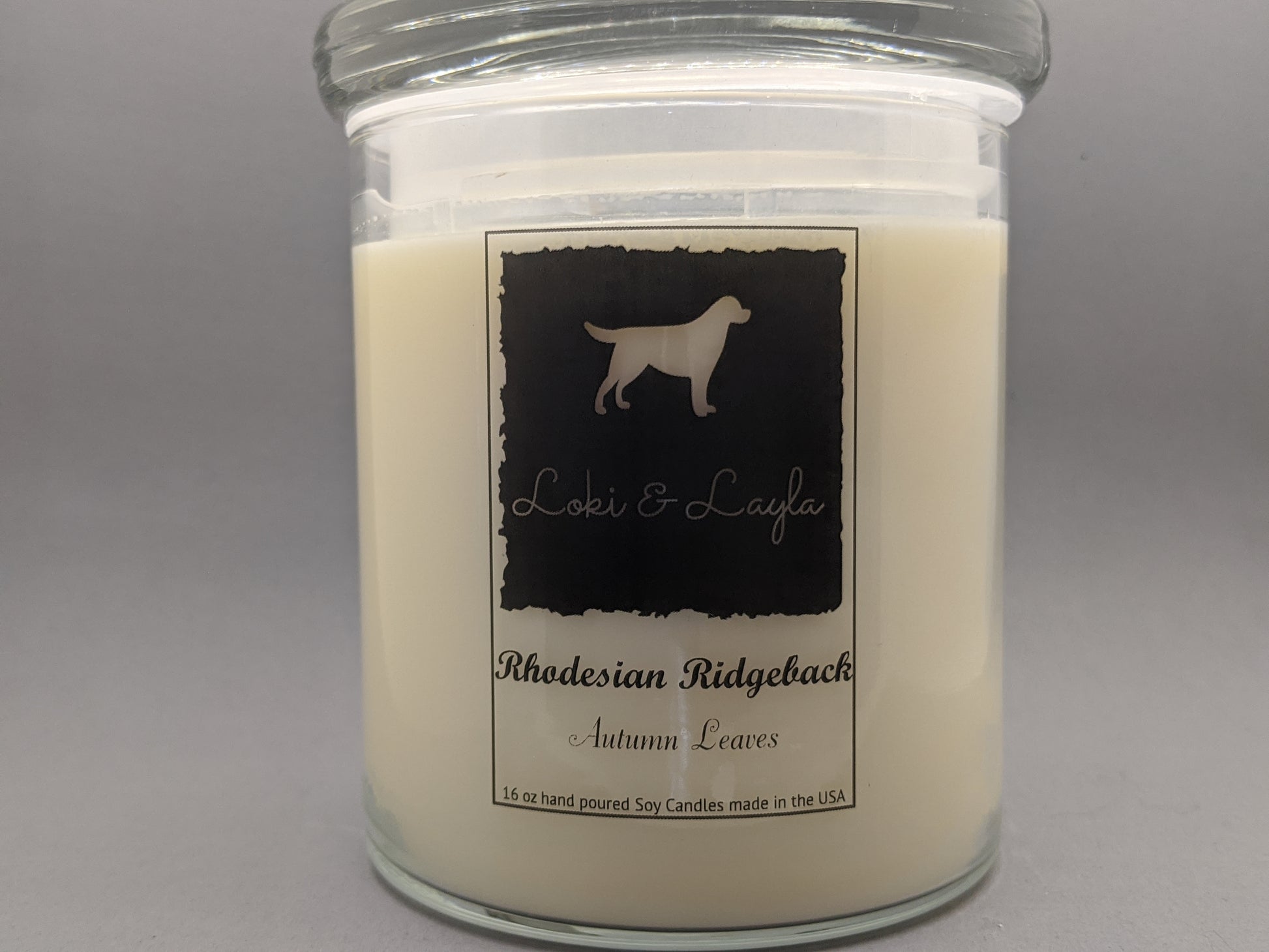 Rhodesian Ridgeback - Autumn Leaves 16.5oz candle image 0