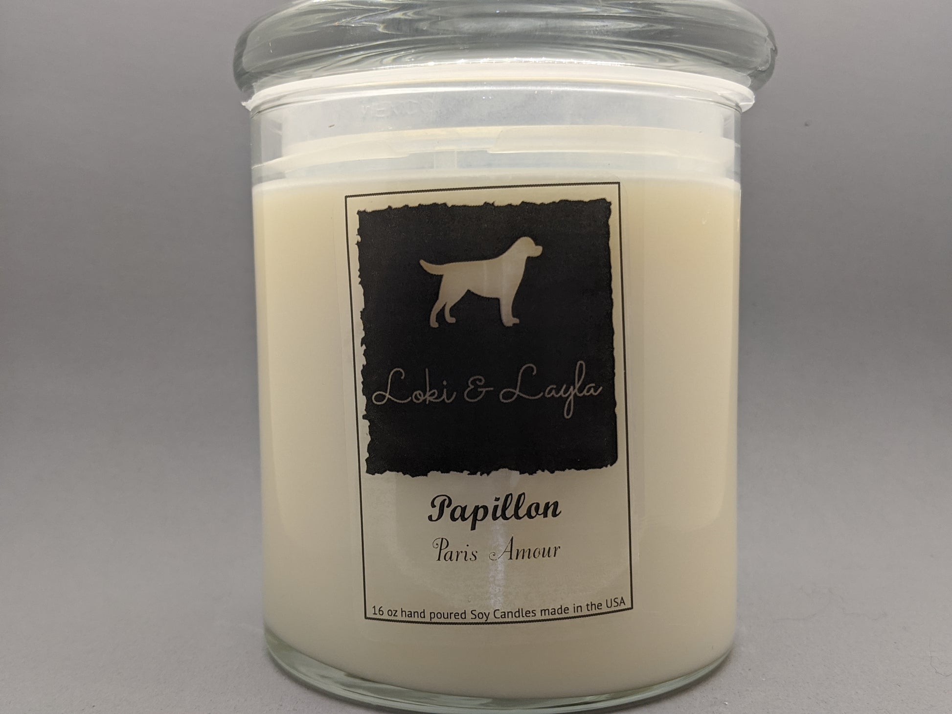 Papillon - Paris Amour scented 16.5oz candle image 0